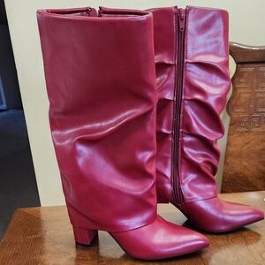 Unisa Women's Calf Boots w/fold over. Never Worn.
